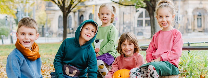 Warme Winterkleidung für Kinder aus zertifizierten Biostoffen, mit Sorgfalt genäht von internaht in Dresden