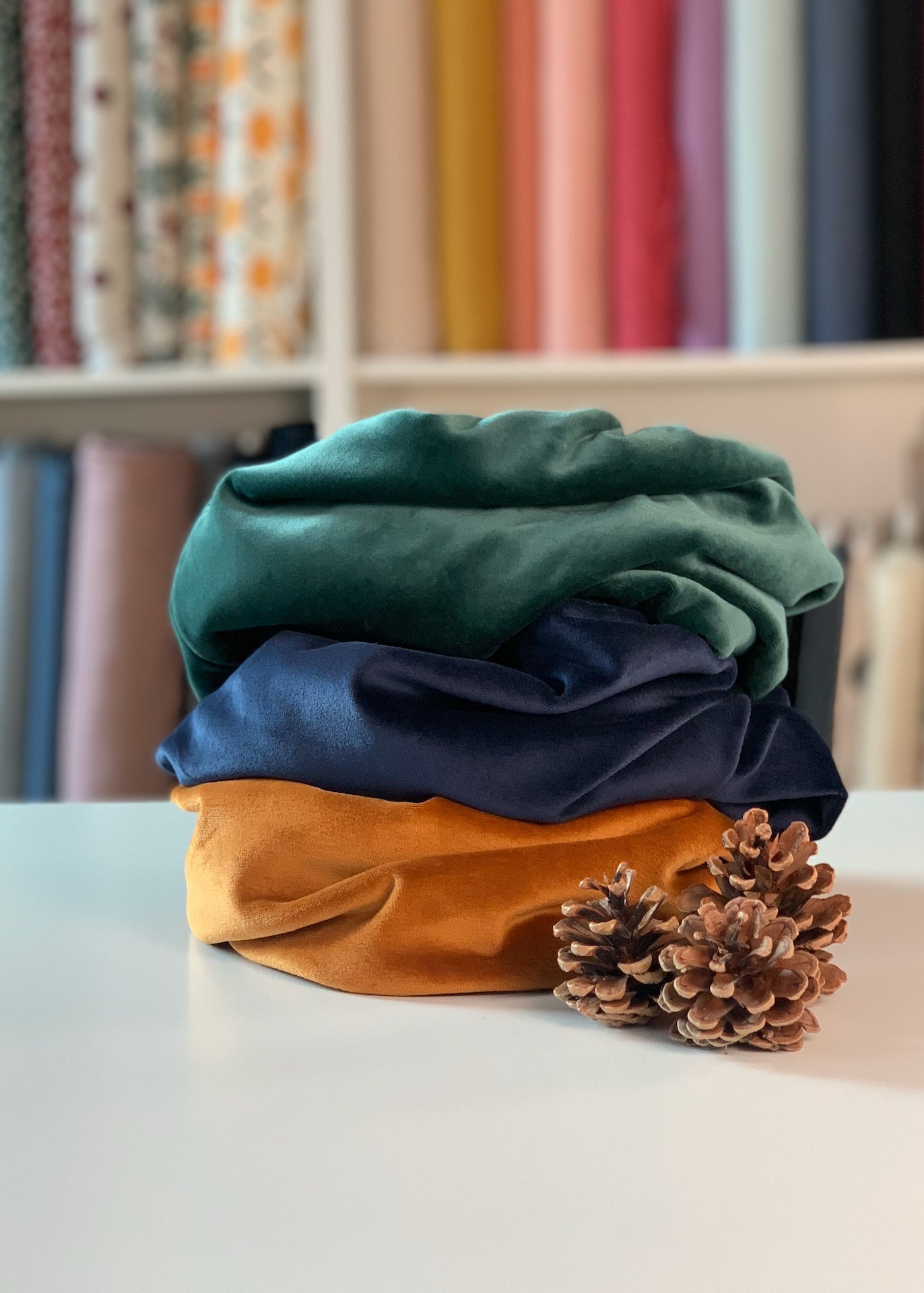 Nicki Loop Schal aus 100% Bio Baumwolle in warmen Farben von internaht aus Dresden