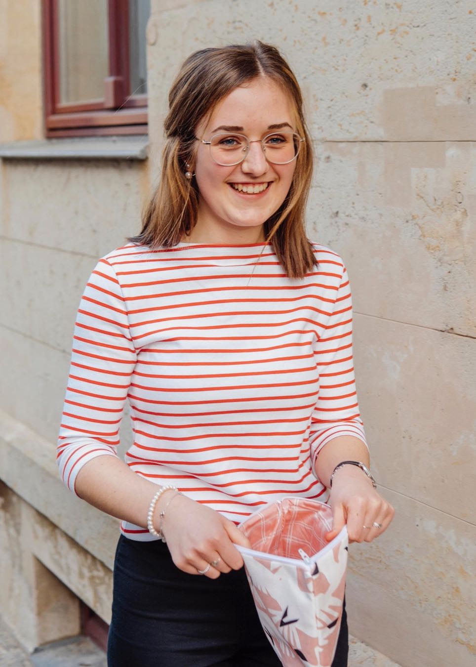 Ringelshirt rot-weiß für Damen aus Bio-Baumwolle, fair genäht im Dresdner Atelier von internaht