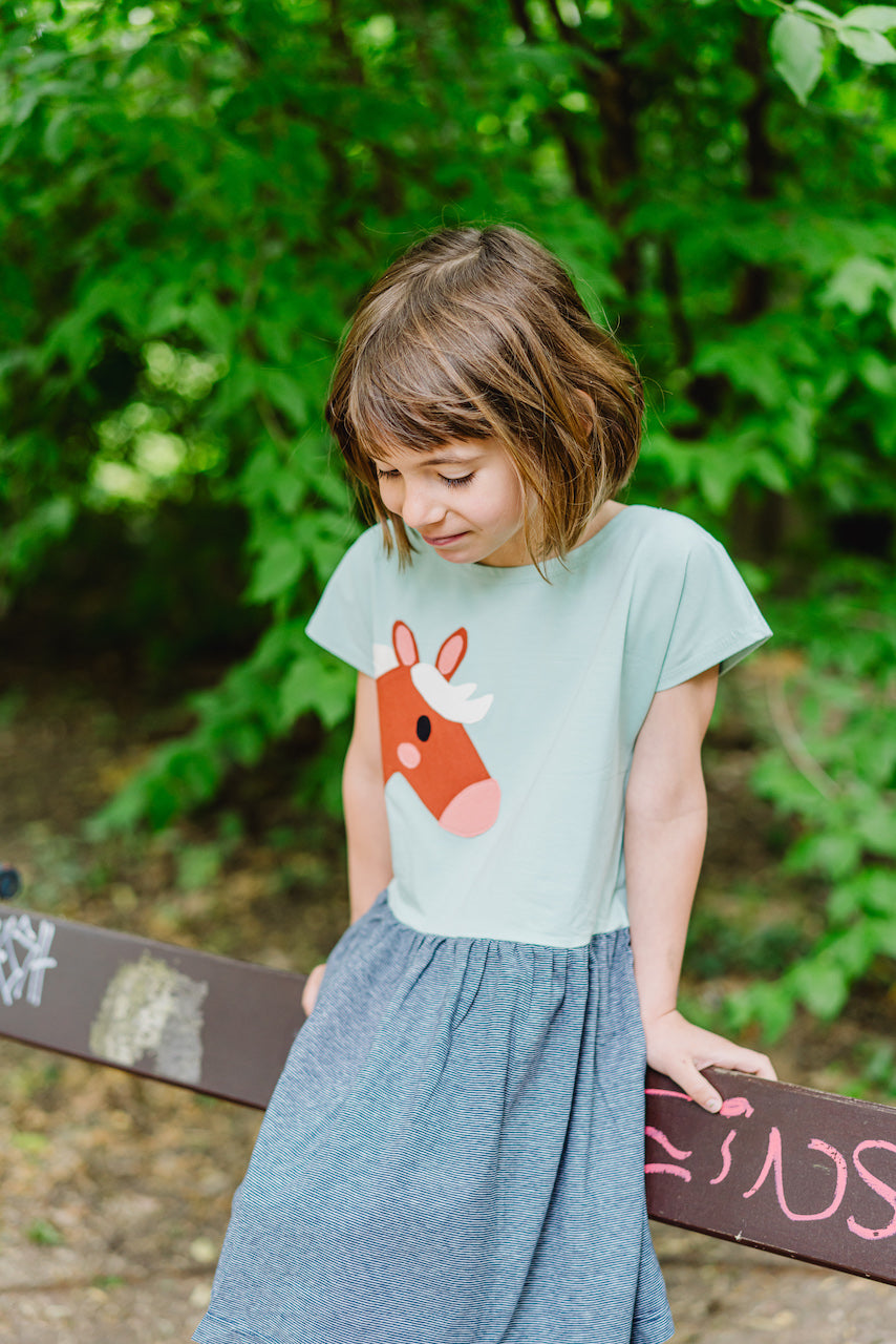 Kinder Sommerkleid Mädchen nachhaltig & weich mit Pferdemotiv aus 100% Bio Baumwolle