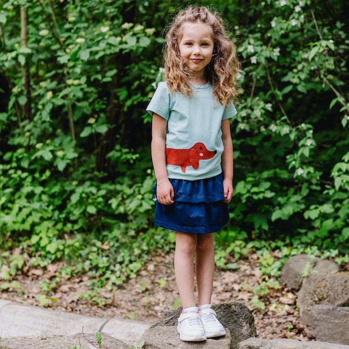 Stufenrock für Mädchen in Navy Blau mit T-Shirt Dackel aus Biobaumwolle von internaht