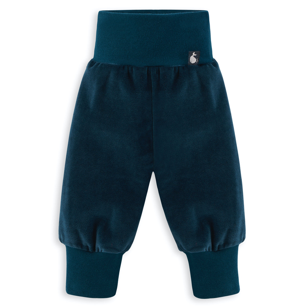 Samtig weiche Nicki Babyhose in Blau aus 100% Bio Baumwolle von internaht#color_navy