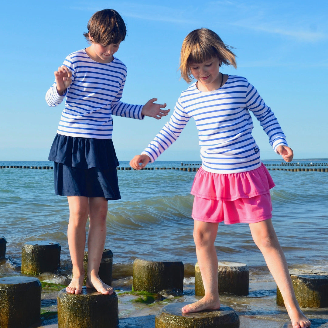 Maritime Ringelshirts und Stufenröcke aus Bio Baumwolle von internaht