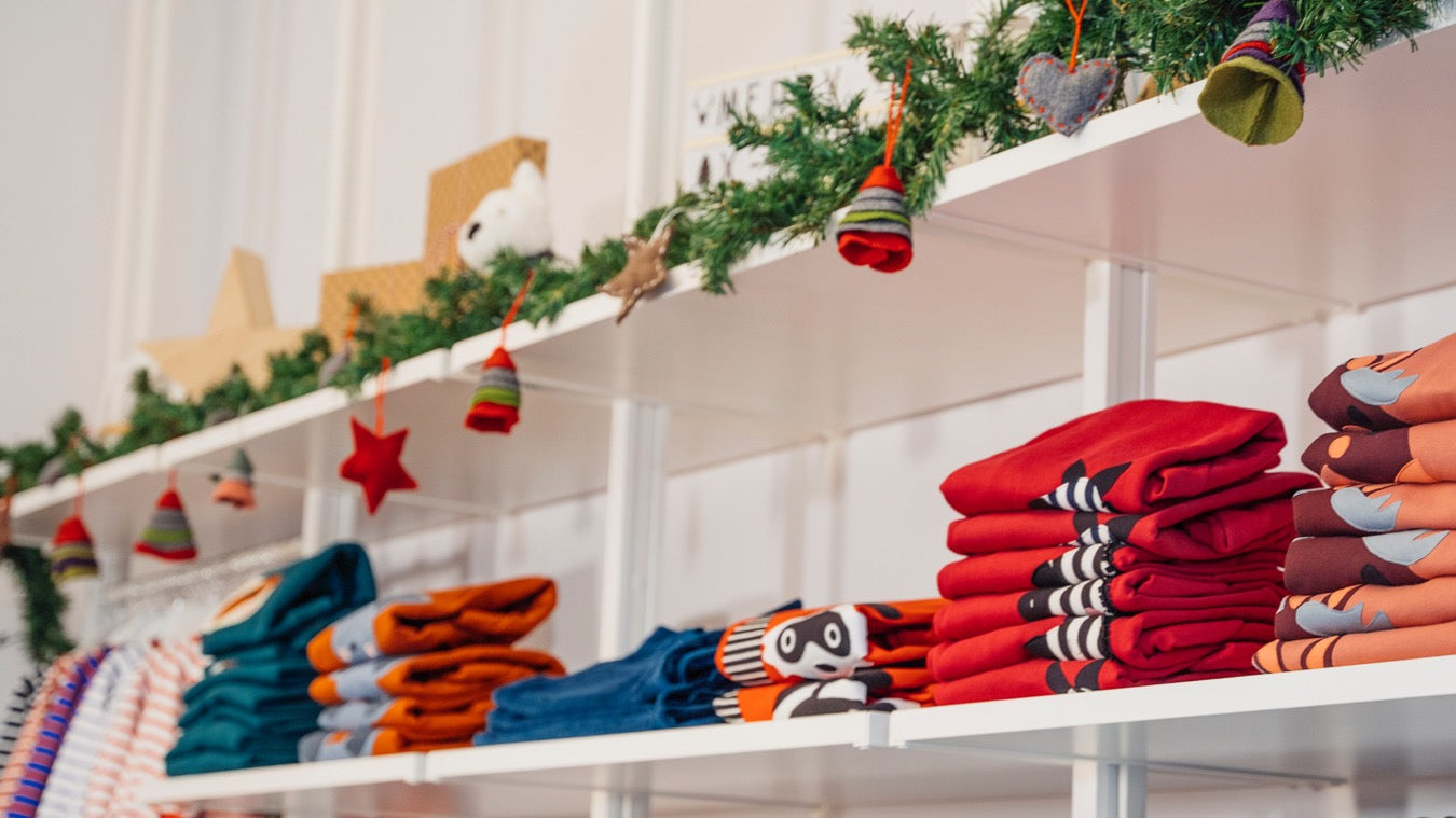 Geschenkideen für Weihnachten – liebevoll genäht in Dresden, aus hochwertiger Bio-Baumwolle und mit einem Preisvorteil von bis zu 15 %