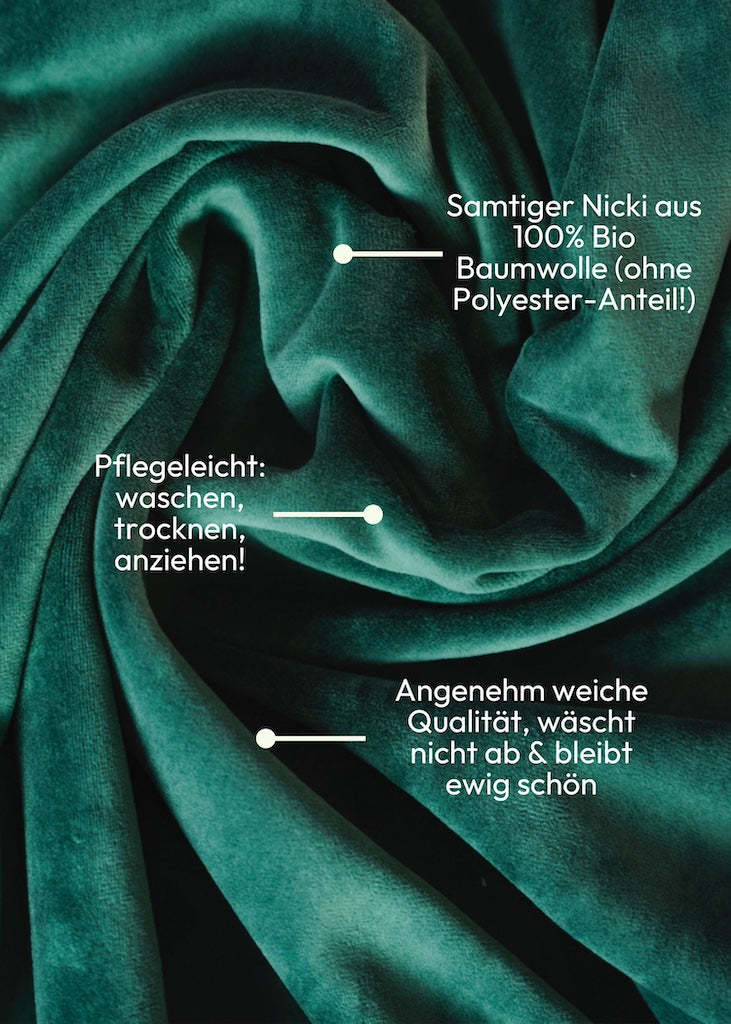 Nahaufnahme zum Nicki Velour für die Baby Hose aus Nicki in Dunkelgrün aus 100% Bio Baumwolle von internaht