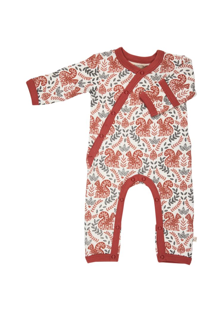 Baby Strampler aus 100% Bio Baumwolle im Design Squirrel aus von pigeon organics
