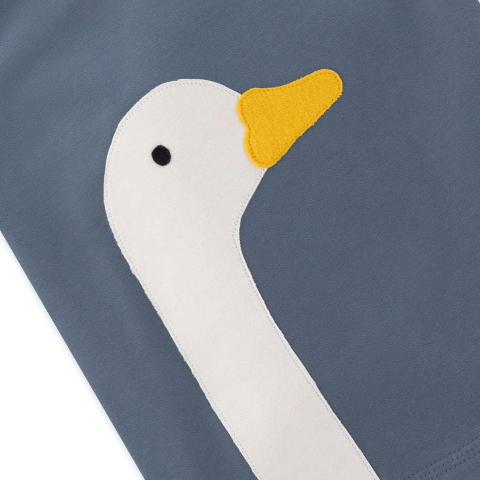 Kinder T Shirt aus Bio Baumwolle mit Waschbär für Jungen und Mädchen von internaht aus Dresden - Nahaufnahme der Applikation