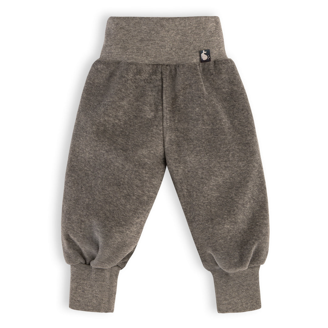 Samtig weiche Nicki Babyhose in Grau aus 100% Bio Baumwolle von internaht#color_grau