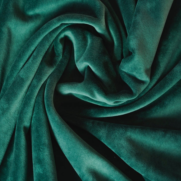 Grüner Nicki Velour für Mädchenkleider aus Samt aus 100% Biobaumwolle von internaht