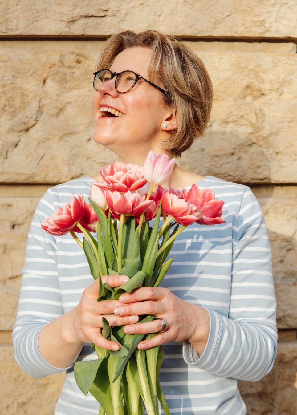 Ringelshirt Damen aus Bio-Baumwolle in himmelblau-weiß gestreift, fair genäht im Dresdner Atelier von internaht