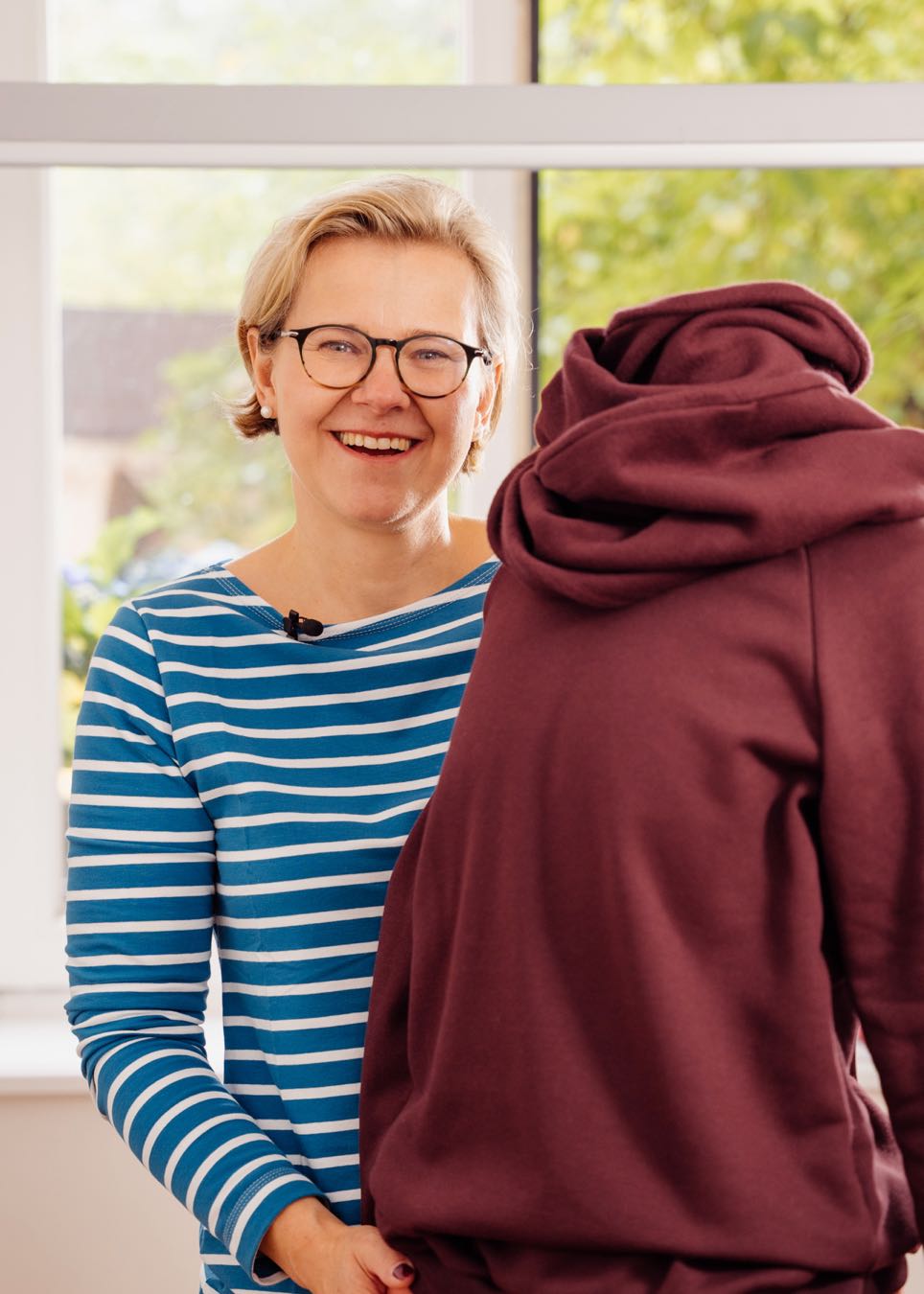 Ringelshirt Damen aus Bio-Baumwolle Petrol-weiß gestreift, fair genäht im Dresdner Atelier