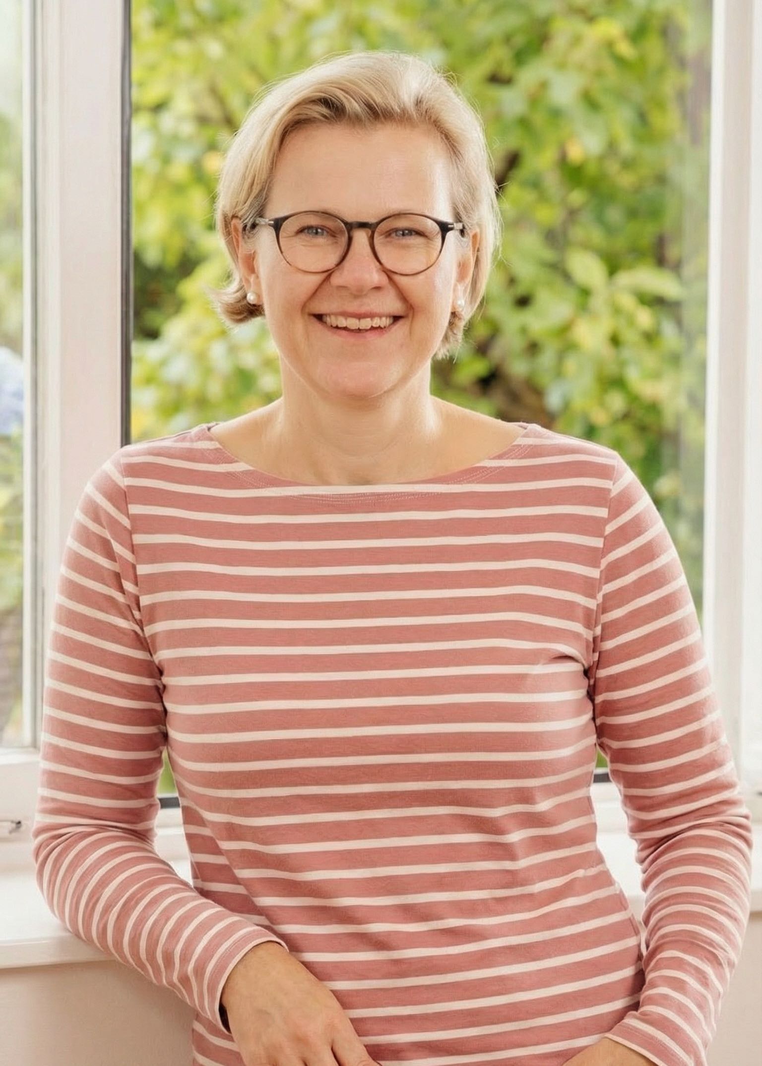 Ringelshirt Damen aus Bio-Baumwolle Rosenholz-Ecru gestreift, fair genäht im Dresdner Atelier