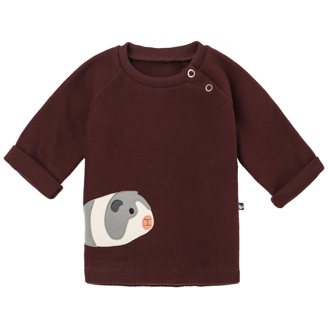Weinroter Baby Sweater mit Meerschweinchen-Applikation von internaht aus 100% Biobaumwolle