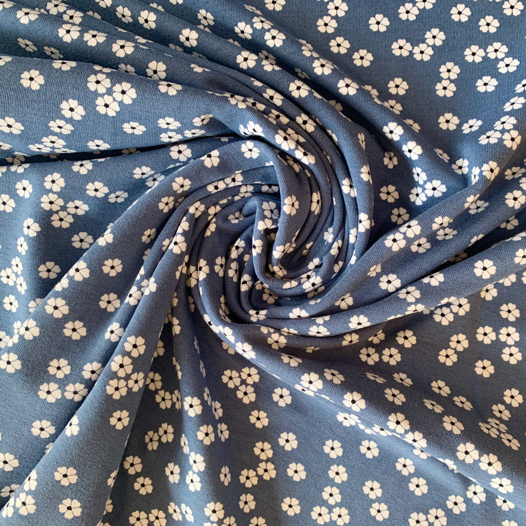 Detail zum Bio Jersey Sweet Florals in Blue von Tygdrömmar