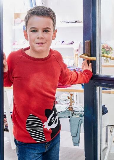 Waschbär Sweatshirt für Kinder mit feiner handgenähter Applikation aus 100% Bio Baumwolle von internaht